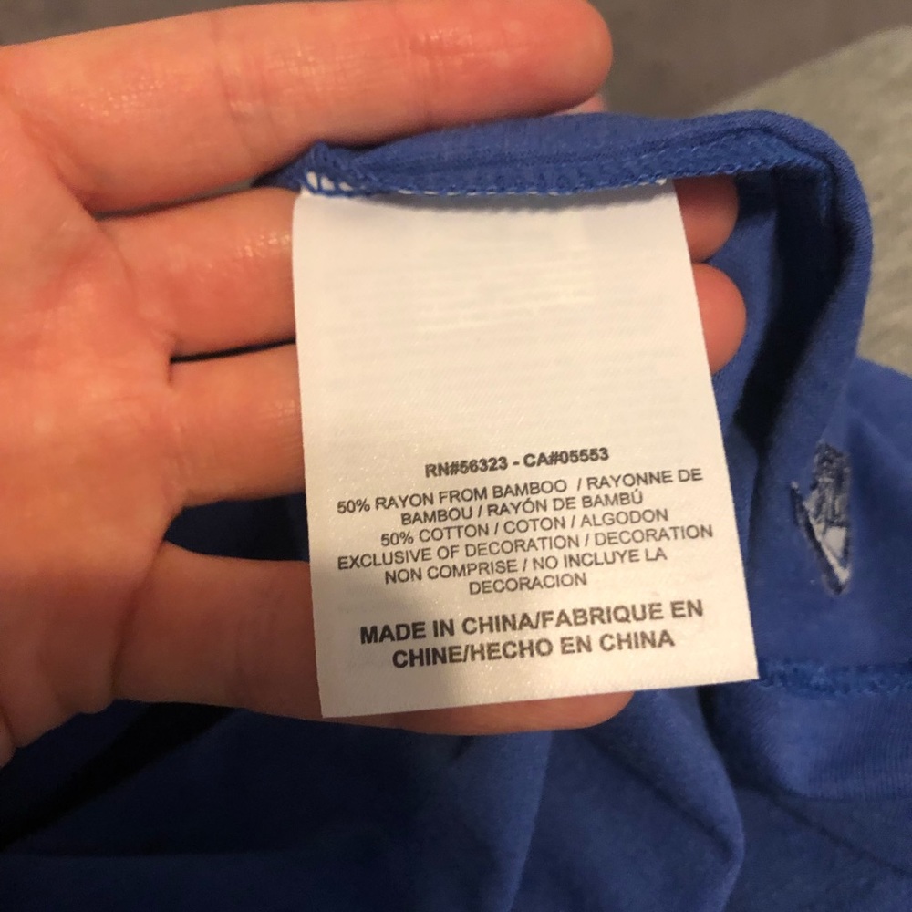 🆕 Nike Racerback Tank - Picture 2 of 4